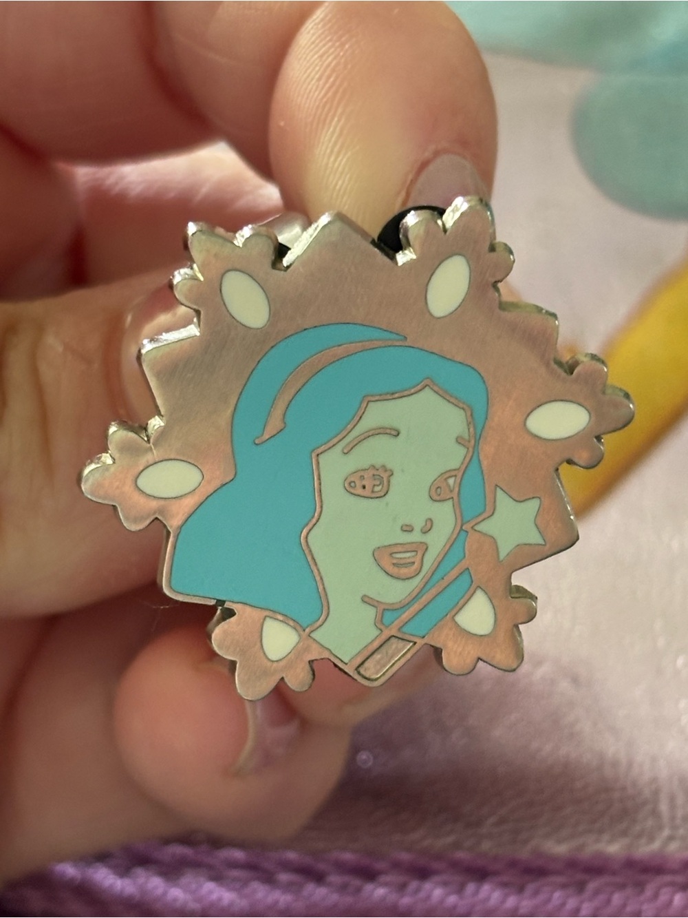 Disney Snow White pin